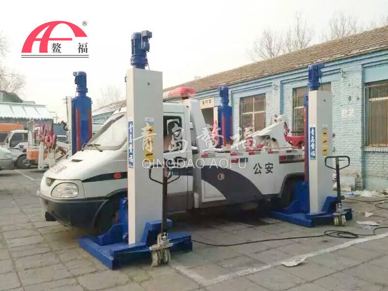 北京抱胎20噸特種車舉升機(jī)案例