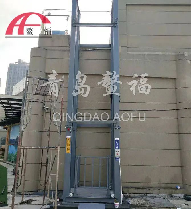 如何挑選貨梯舉升機(jī)？